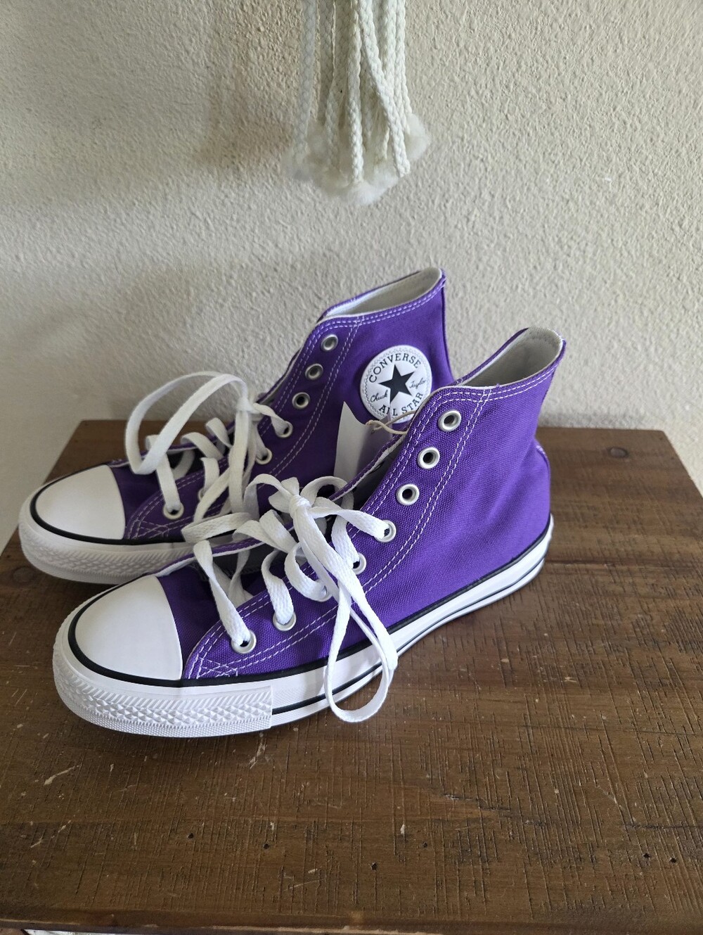 Converse Chuck Taylor All Star High-Top Sneaker Size 9 New Electric Purple Y2K
